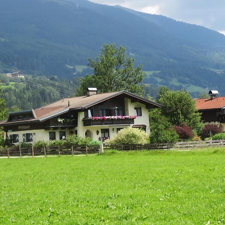 Gaestehaus Scharler Neukirchen am Großvenediger Eksteriør bilde