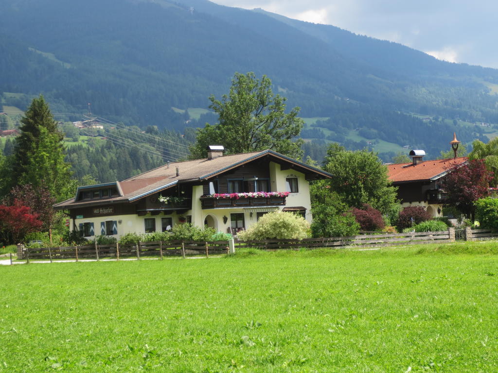 Gaestehaus Scharler Neukirchen am Großvenediger Eksteriør bilde