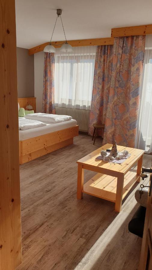 Gaestehaus Scharler Neukirchen am Großvenediger Eksteriør bilde